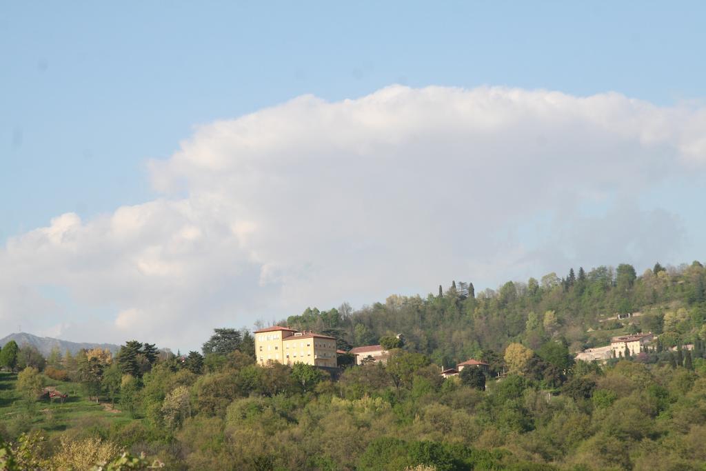 B&B Villa Sant'Anna Бергамо Стая снимка